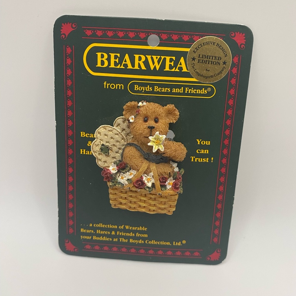 Boyds Bears Bearwear Pin with Brown Bear and Floral Accents